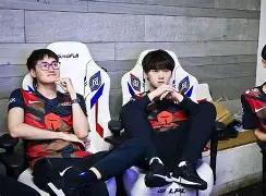 JackeyLove在切尔西比赛中出色发挥，晋级下一阶段引发热议！